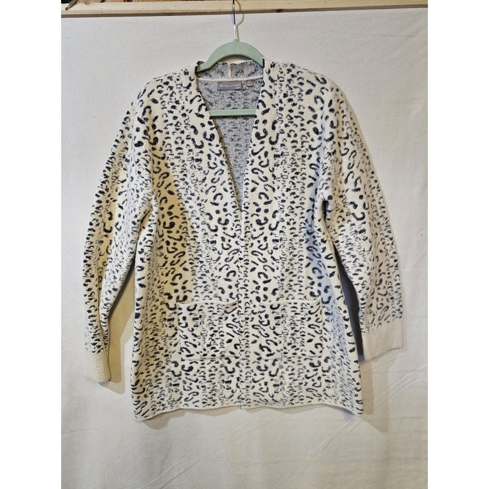 Evolution by Cyrus Snow Leapord Mid Length Cardigan Women's Suze XL